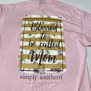 Simply Southern Collection-T-Shirt Brand New